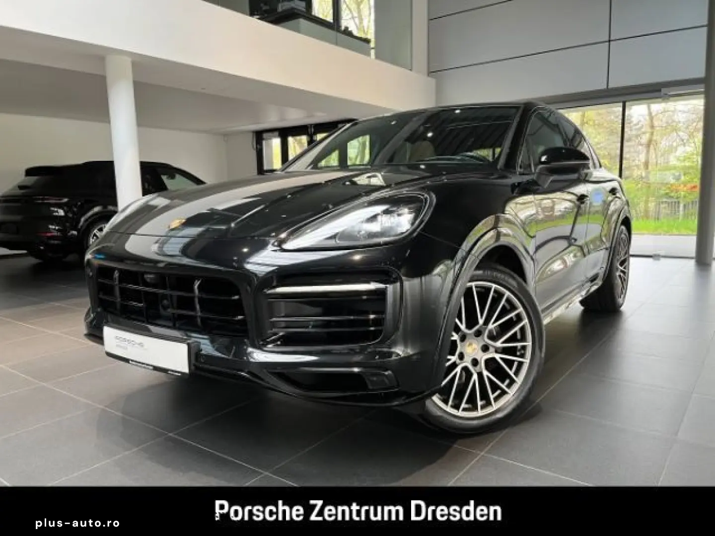 PORSCHE Cayenne Coupe Platinum Edition Head-Up Chrono