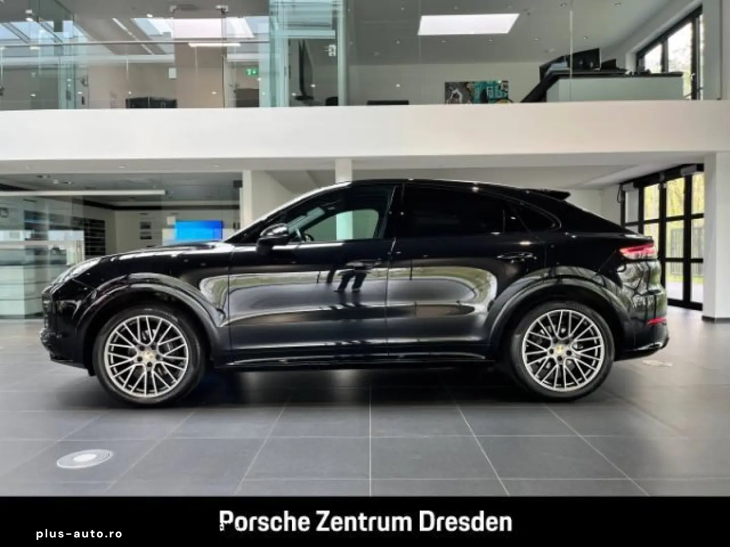 PORSCHE Cayenne Coupe Platinum Edition Head-Up Chrono