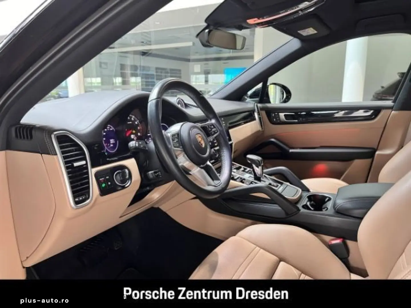 PORSCHE Cayenne Coupe Platinum Edition Head-Up Chrono