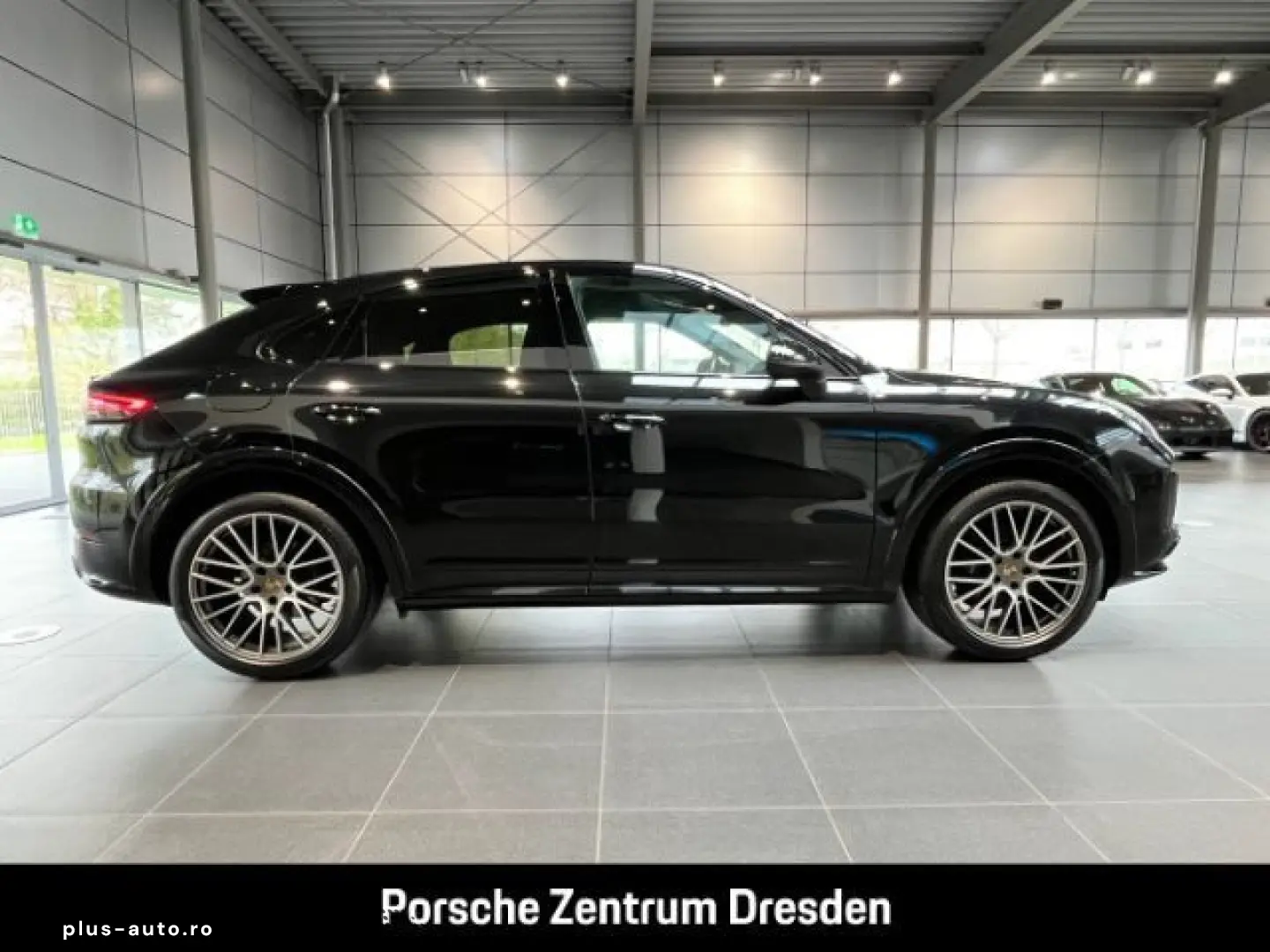 PORSCHE Cayenne Coupe Platinum Edition Head-Up Chrono