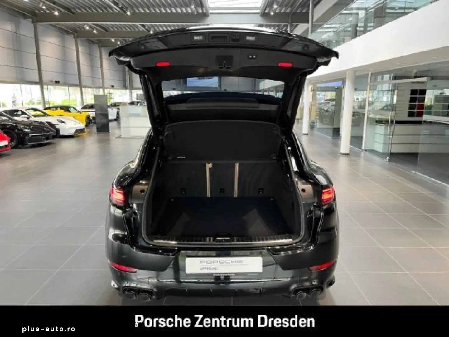 PORSCHE Cayenne Coupe Platinum Edition Head-Up Chrono