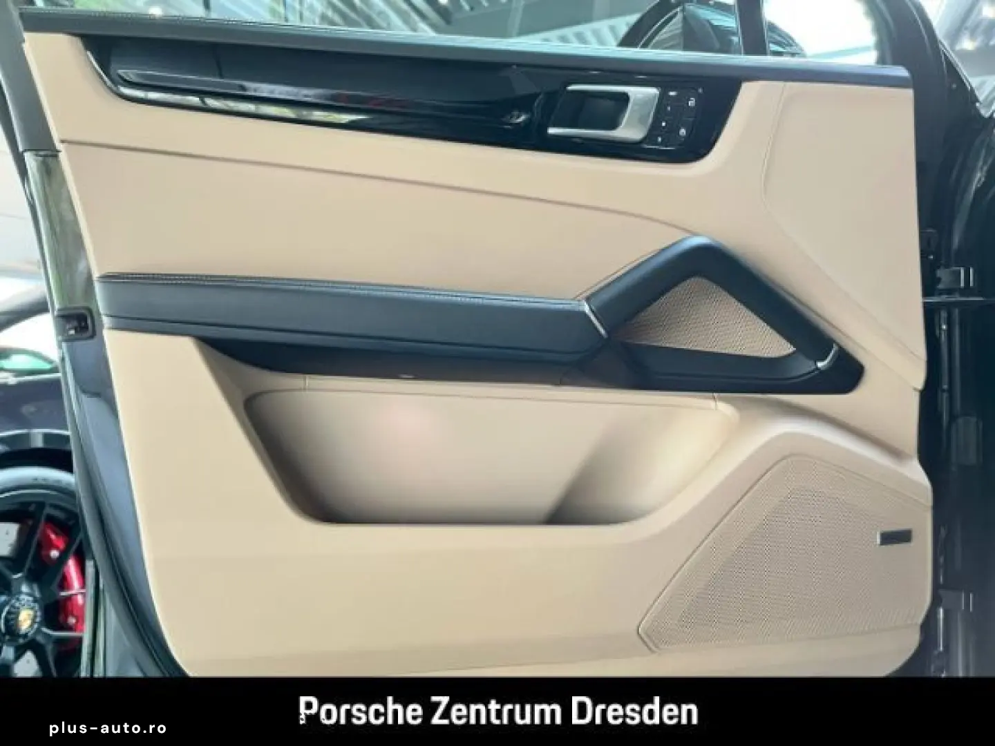 PORSCHE Cayenne Coupe Platinum Edition Head-Up Chrono