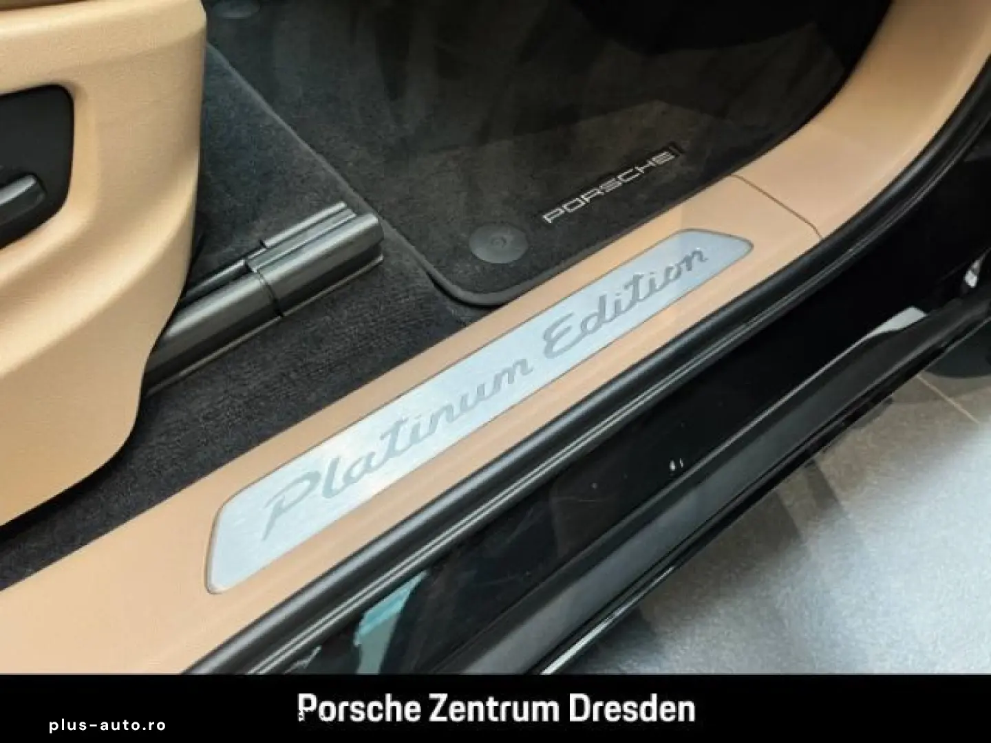 PORSCHE Cayenne Coupe Platinum Edition Head-Up Chrono