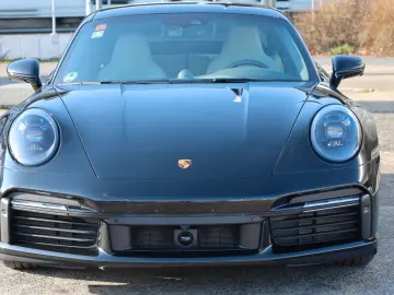 PORSCHE 911 Turbo