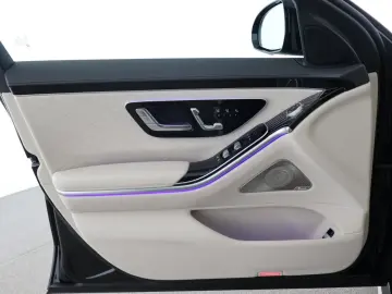 MERCEDES-BENZ S 450 d 4M L AMG Chauffeur Digital Light Night