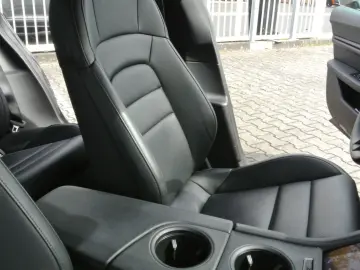 PORSCHE Taycan schw schw 20  perf batt kamera sofort