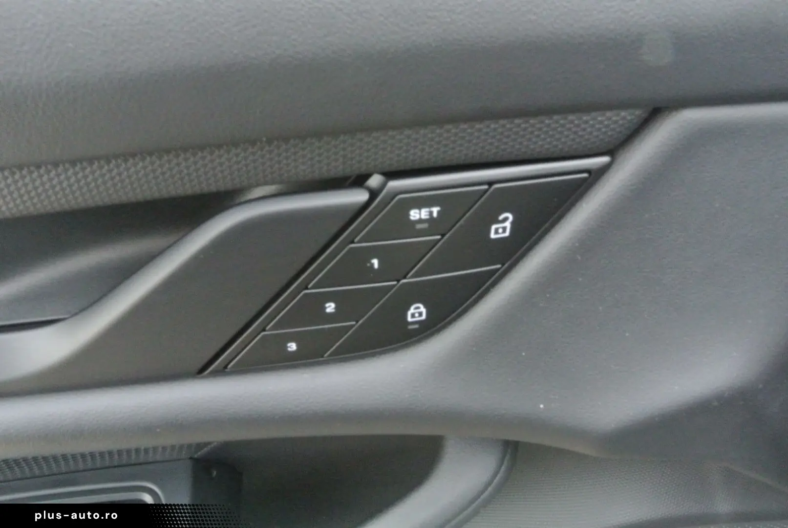 PORSCHE Taycan schw schw 20  perf batt kamera sofort