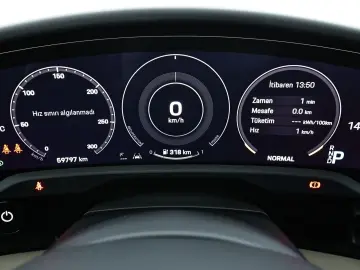PORSCHE Taycan Plus Navi HUD Bose Pano Sitzhzg.