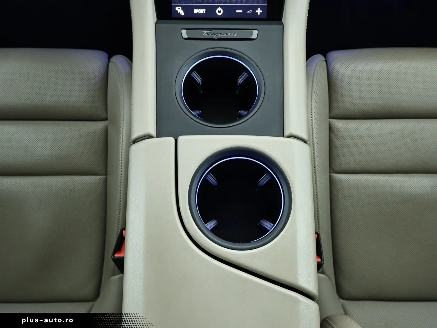 PORSCHE Taycan Plus Navi HUD Bose Pano Sitzhzg.