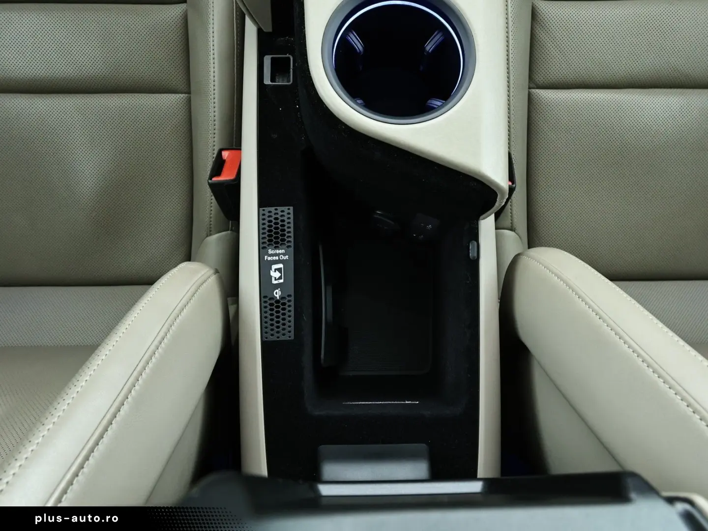 PORSCHE Taycan Plus Navi HUD Bose Pano Sitzhzg.