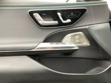 MERCEDES-BENZ E 200 AMG DIGITAL PANO StHz DISTR HuD &hellip;