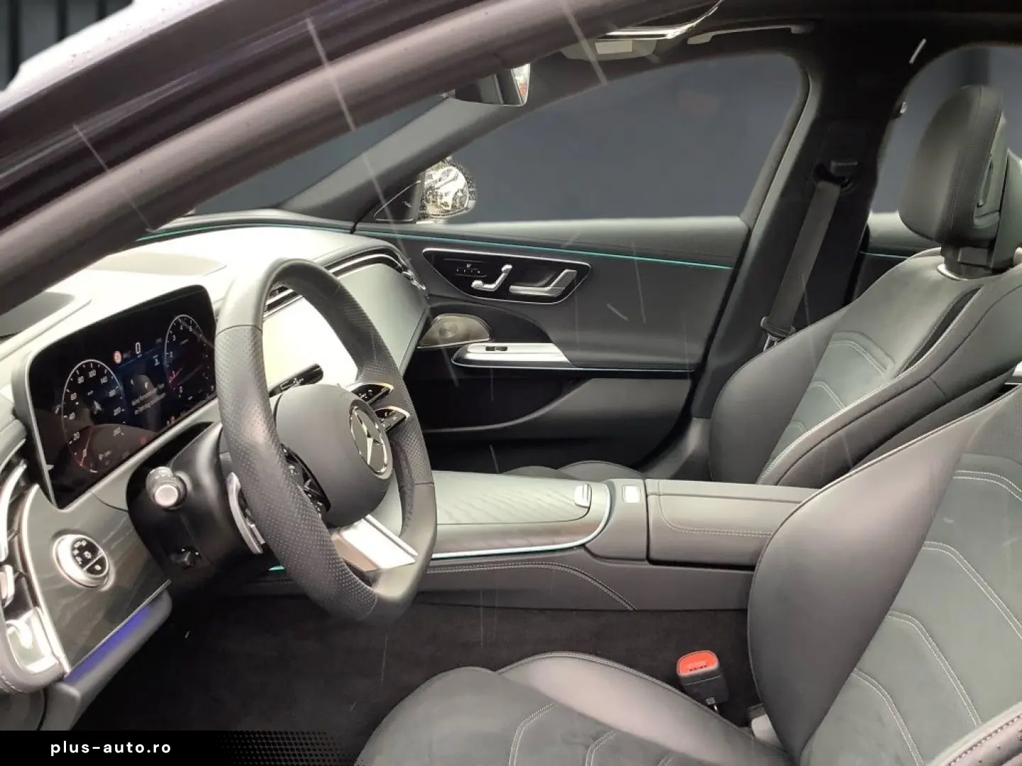 MERCEDES-BENZ E 200 AMG DIGITAL PANO StHz DISTR HuD &hellip;