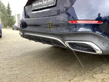 MERCEDES-BENZ E 200 AMG DIGITAL PANO StHz DISTR HuD &hellip;