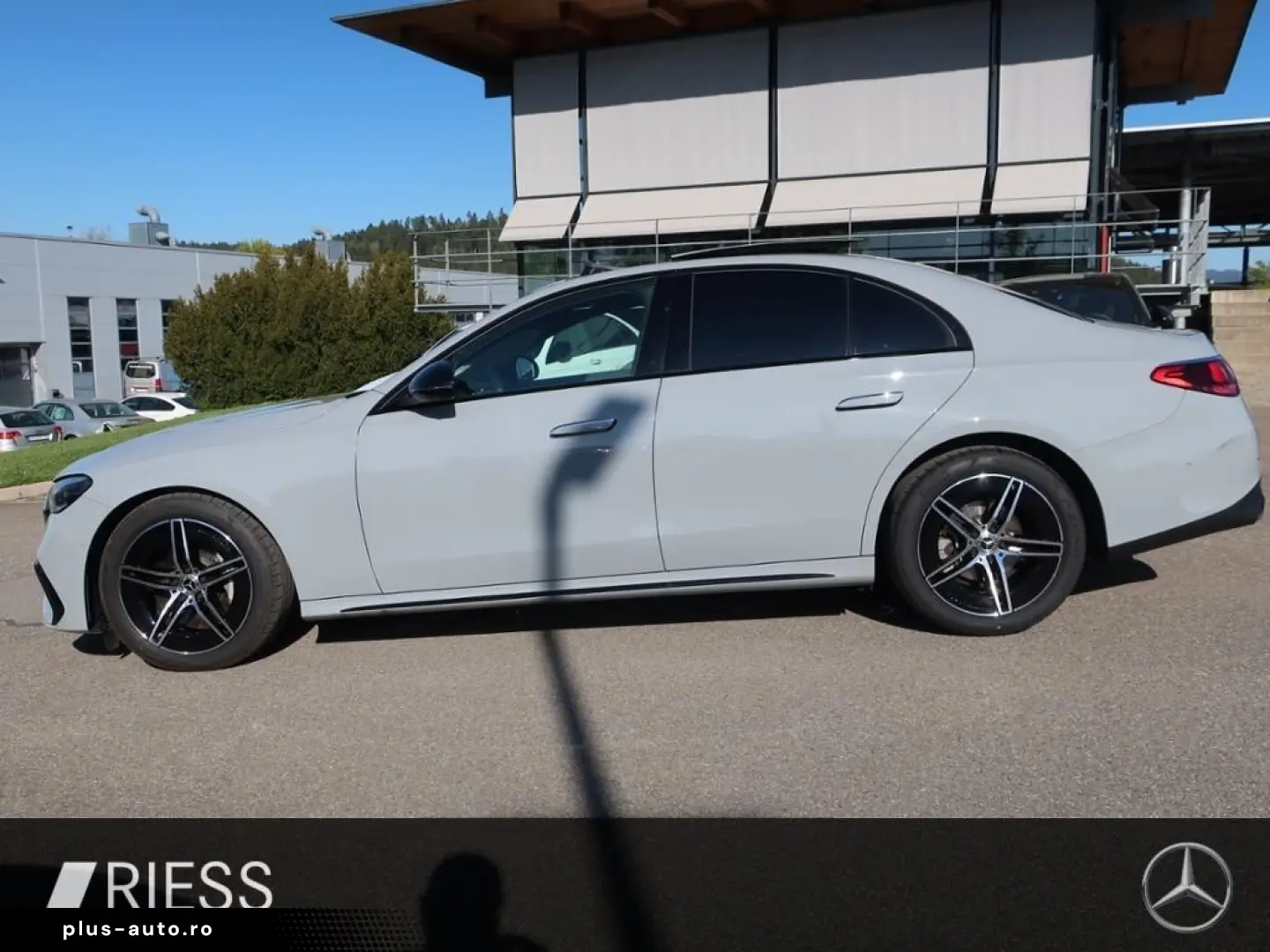 MERCEDES-BENZ E 200 Lim AMG Sport Night Distr Pano 4&hellip;
