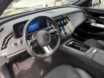 MERCEDES-BENZ E 200 AMG NIGHT PANO DISTRONIC KAMERA AMBIENTE