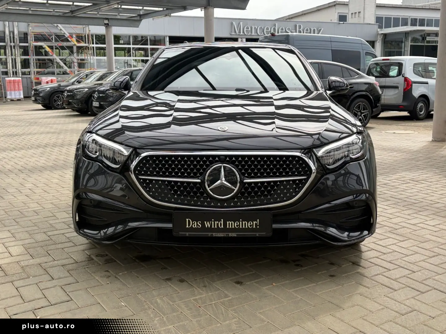 MERCEDES-BENZ E 200 AMG NIGHT PANO DISTRONIC KAMERA AMBIENTE