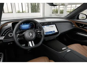 MERCEDES-BENZ E 200 AMG NIGHT PANO DISTR 360 MEMO