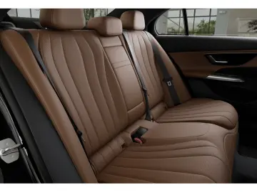 MERCEDES-BENZ E 200 AMG NIGHT PANO DISTR 360 MEMO