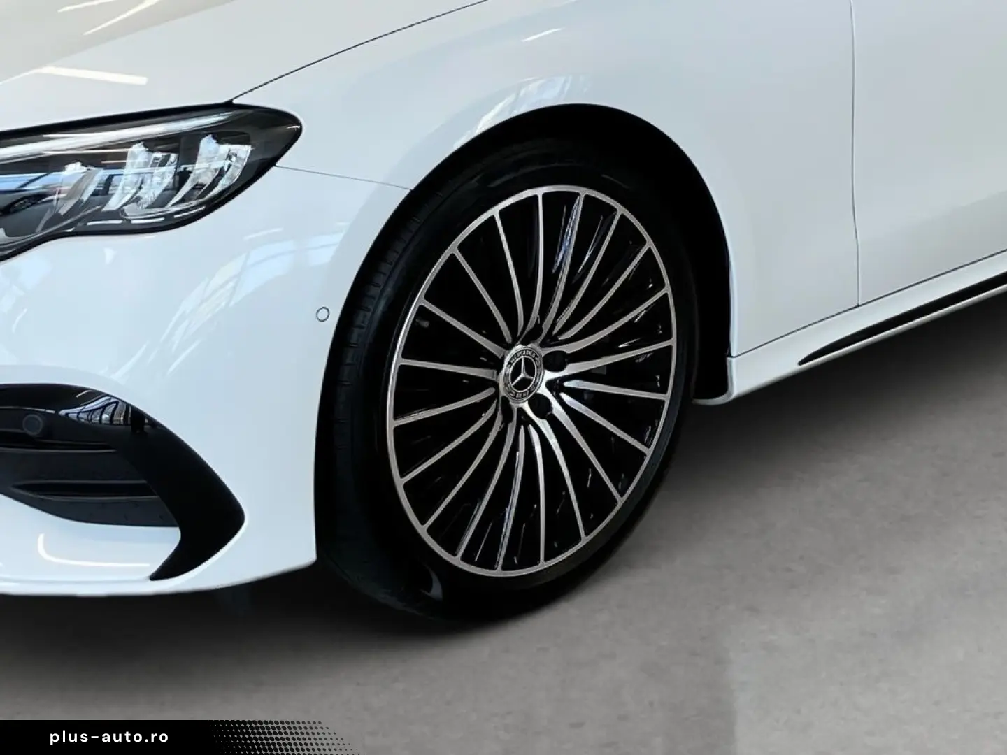 MERCEDES-BENZ E 200 AMG-Line Night Pano DISTRONIC KE&hellip;