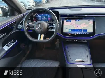 MERCEDES-BENZ E 200 AMG Sport Night Distr Pano AHK W&hellip;