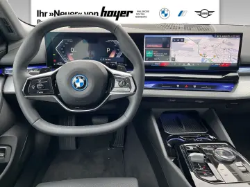 BMW 530e Limousine Head-Up HK HiFi DAB LED RFK