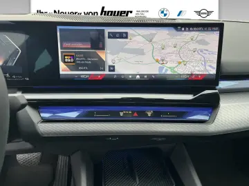 BMW 530e Limousine Head-Up HK HiFi DAB LED RFK