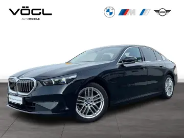 BMW 530e Limousine Panoramadach AHK Comfortpaket