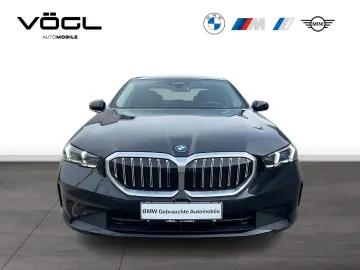 BMW 530e Limousine Panoramadach AHK Comfortpaket