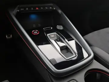 AUDI RS 3 Sportback TFSI quattro S tronic SONOS NAV M