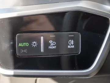 AUDI S6 Avant TDI quattro MATRIX NAVI AHK B&O STANDHZ