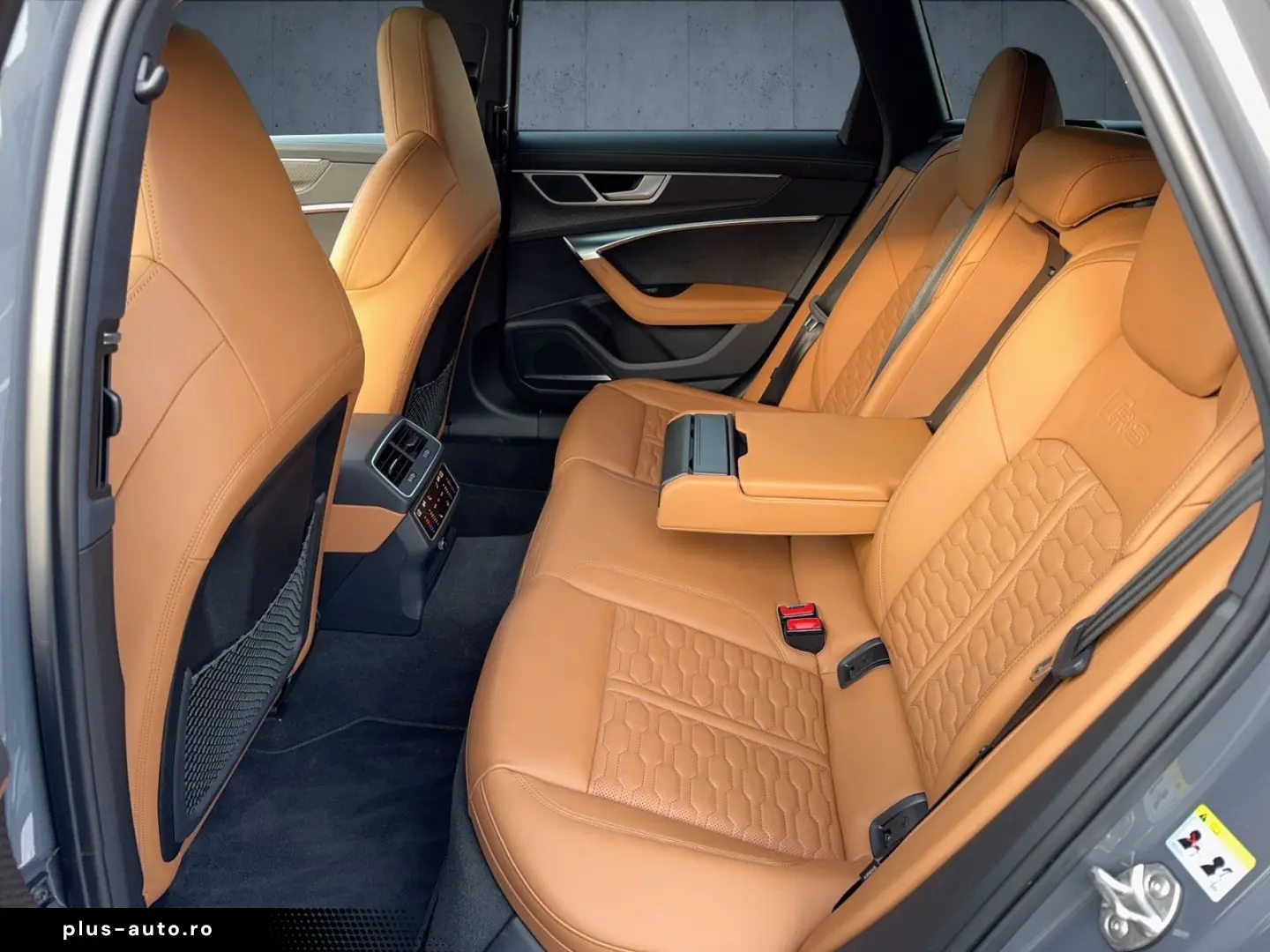 AUDI RS 6 Avant Keramik HDMatrix Pano StHz HuD RS-Aga