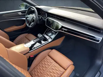 AUDI RS 6 Avant Keramik HDMatrix Pano StHz HuD RS-Aga