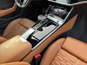 AUDI RS 6 Avant Keramik HDMatrix Pano StHz HuD RS-Aga