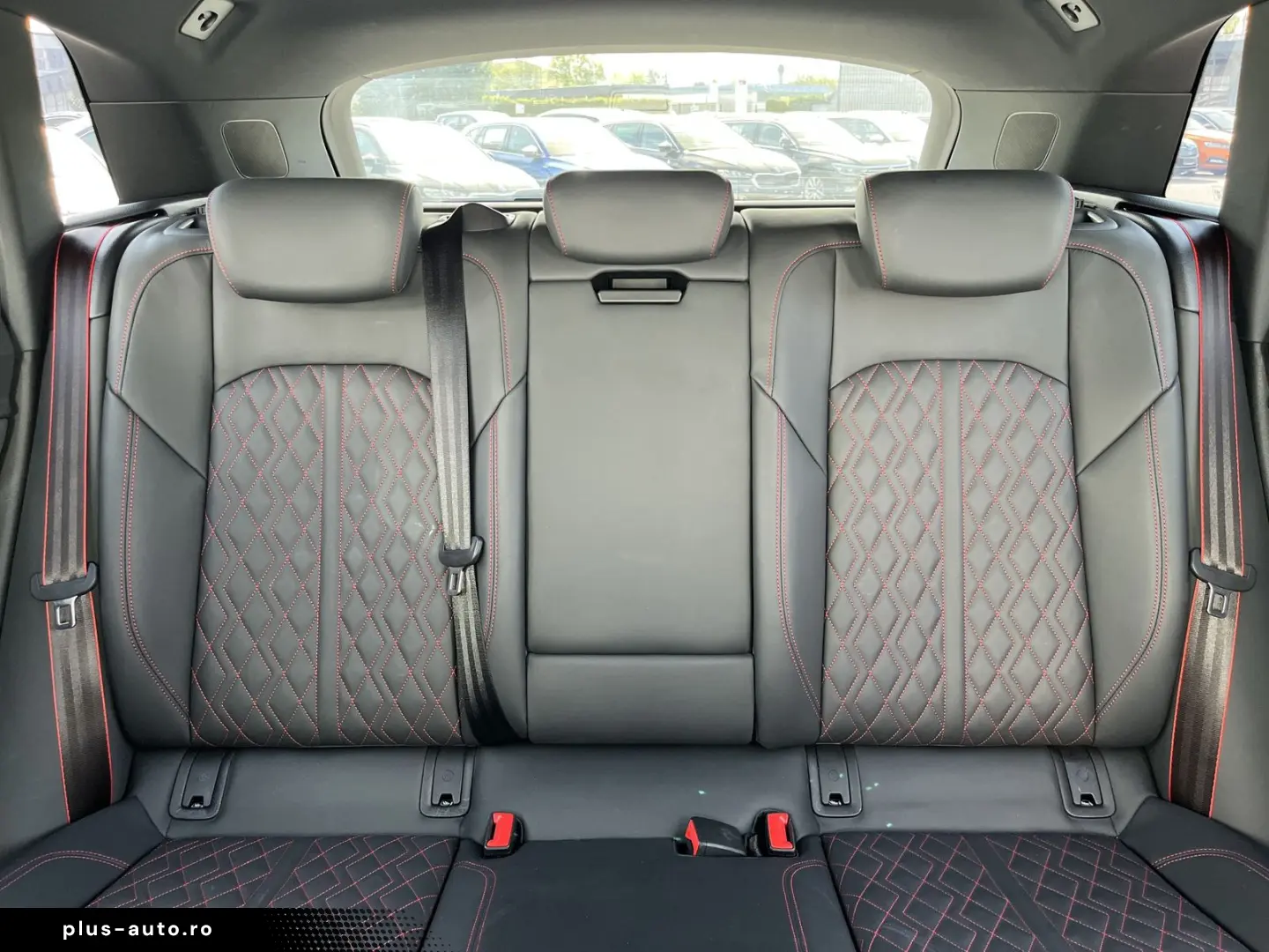 AUDI Q8 e-tron S line Black Style 367€ m.20% Anz. 114