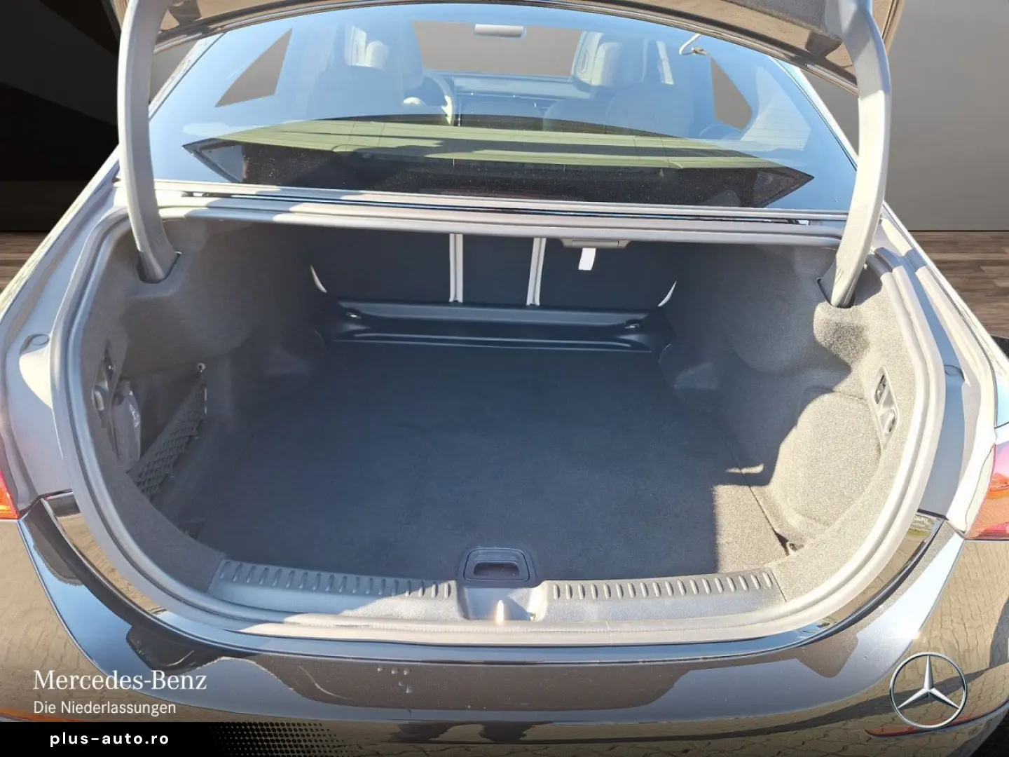 MERCEDES-BENZ E-Class 2024 — imagine 15