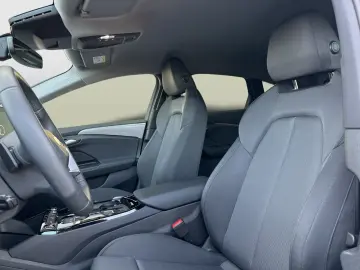 AUDI A6 e-tron Sportback advanced TECH  AHK ACC 20
