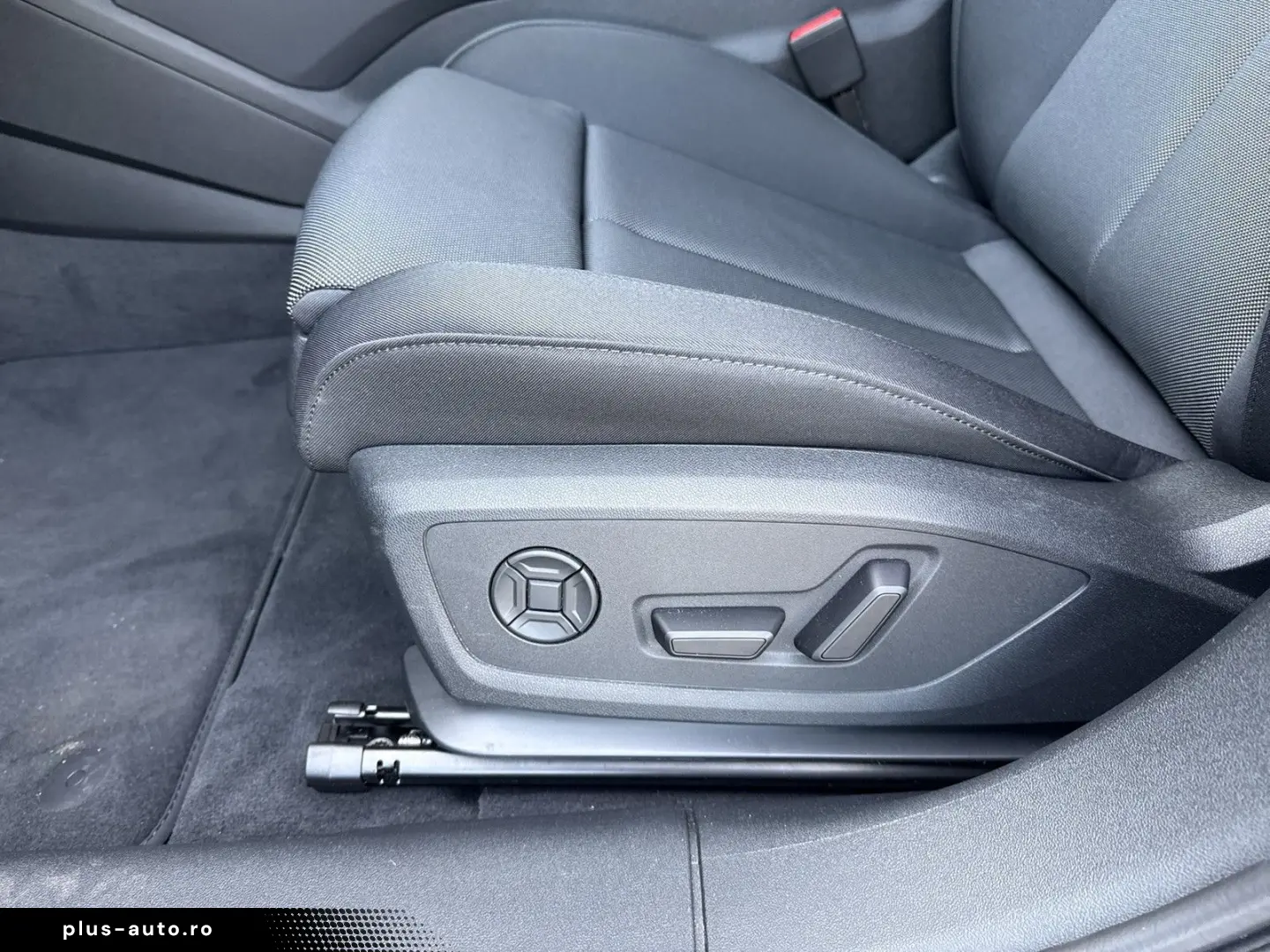 AUDI A6 e-tron Sportback advanced TECH  AHK ACC 20