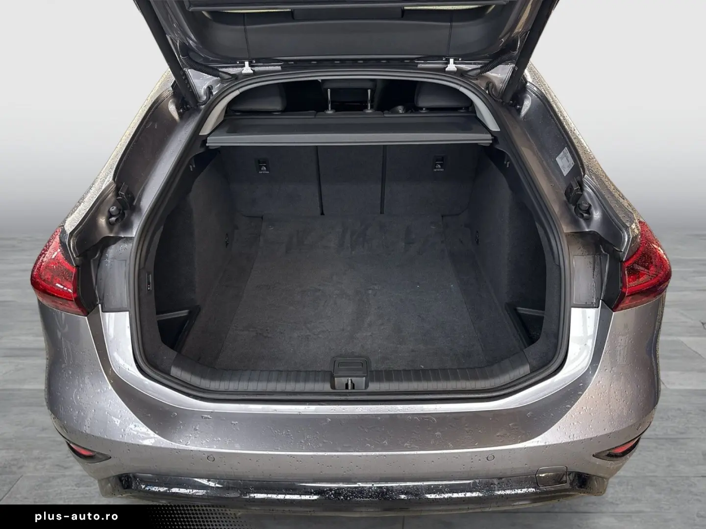 AUDI A6 e-tron Sportback advanced TECH  AHK ACC 20