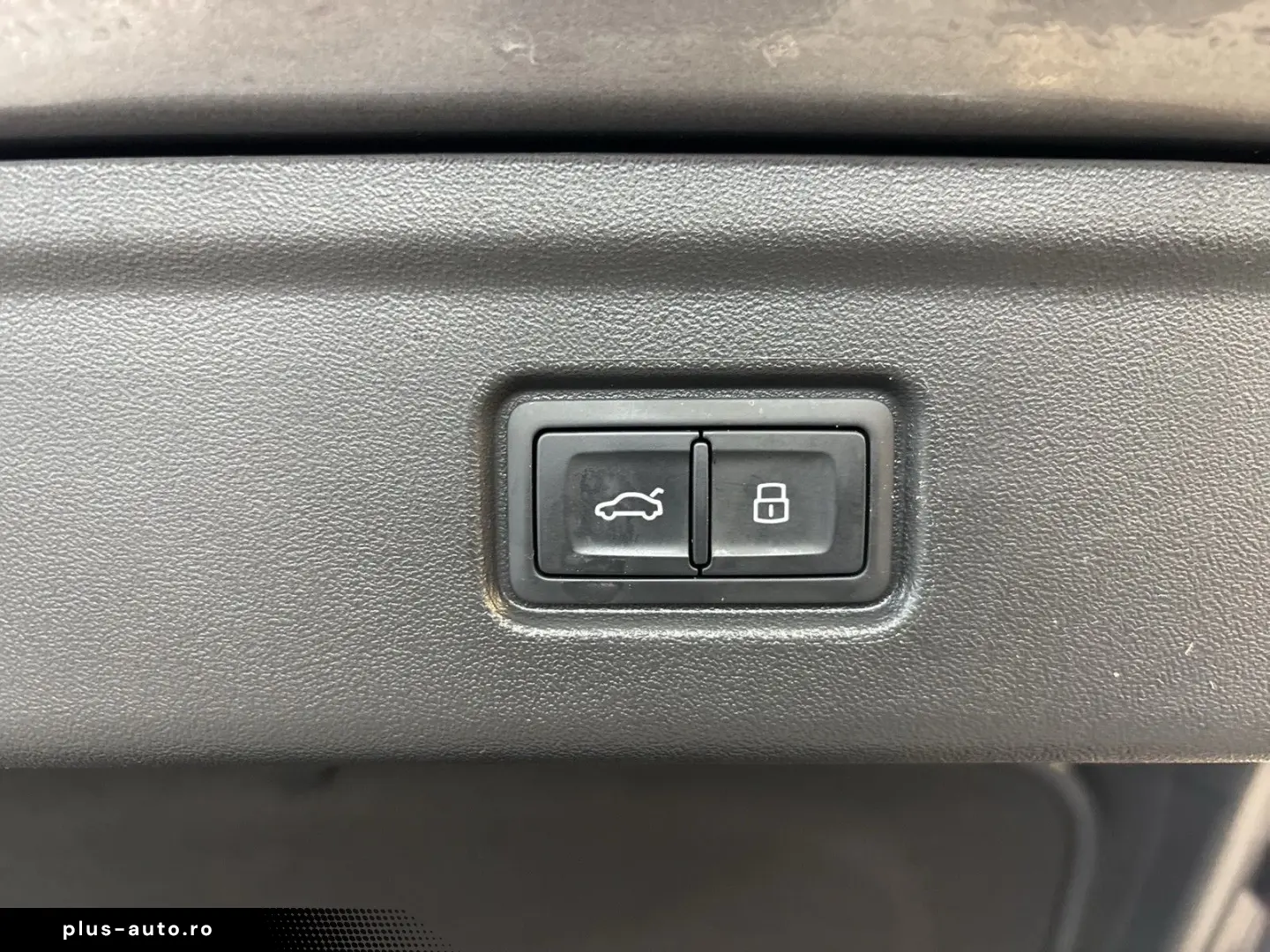 AUDI A6 e-tron Sportback advanced TECH  AHK ACC 20