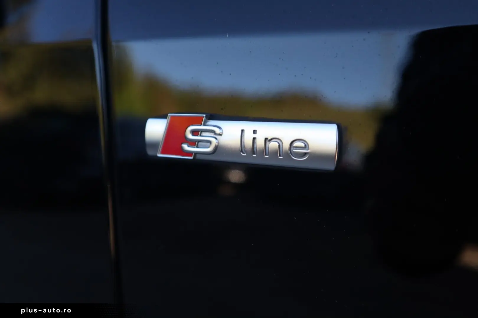AUDI A8L 60 TFSIe lang FULL-EXCLUSIVE   UPE 190.975 -