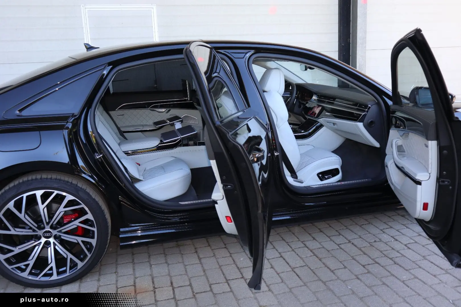 AUDI A8L 60 TFSIe lang FULL-EXCLUSIVE   UPE 190.975 -