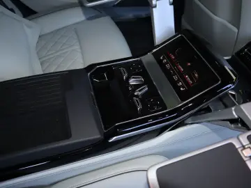 AUDI A8L 60 TFSIe lang FULL-EXCLUSIVE   UPE 190.975 -