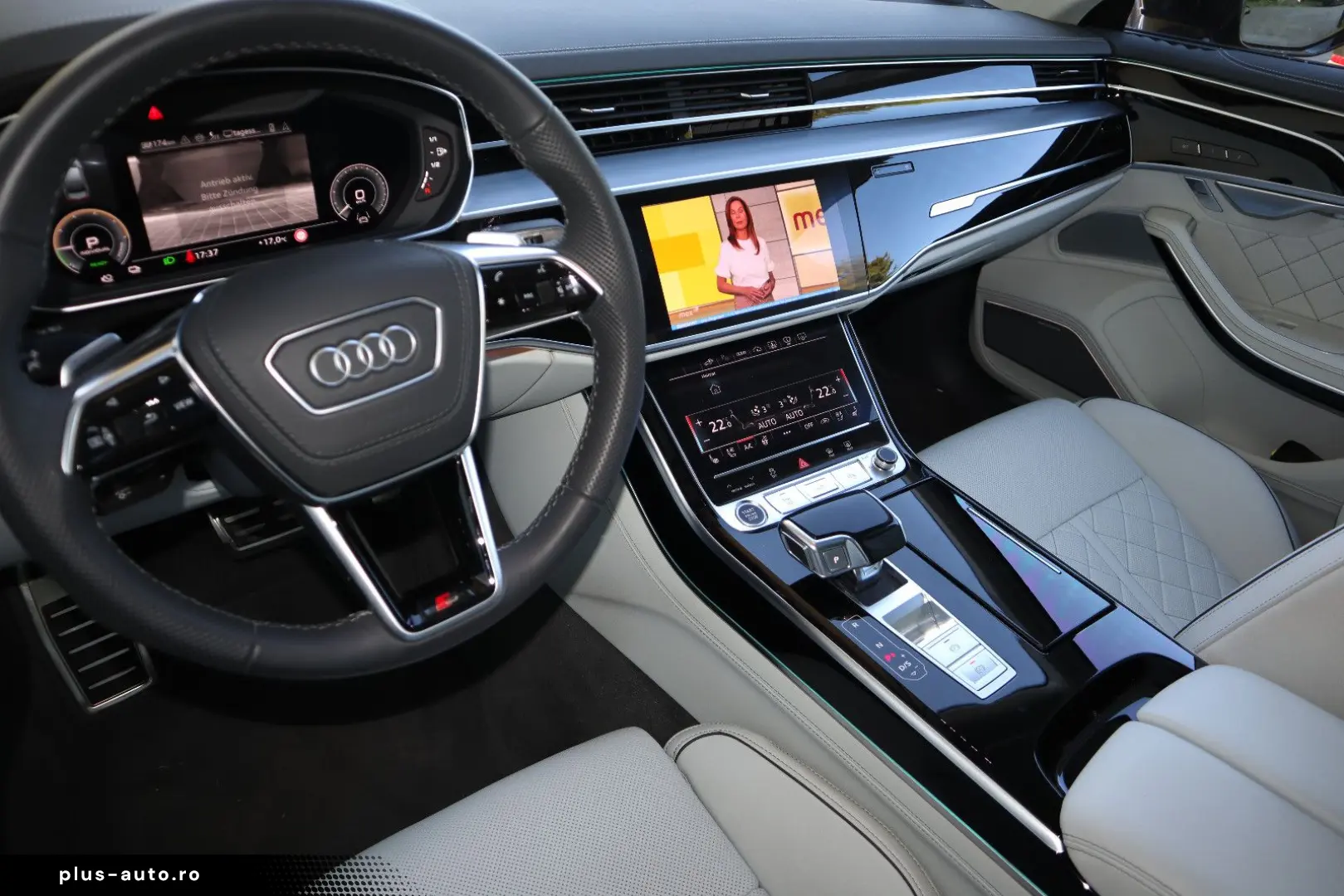 AUDI A8L 60 TFSIe lang FULL-EXCLUSIVE   UPE 190.975 -