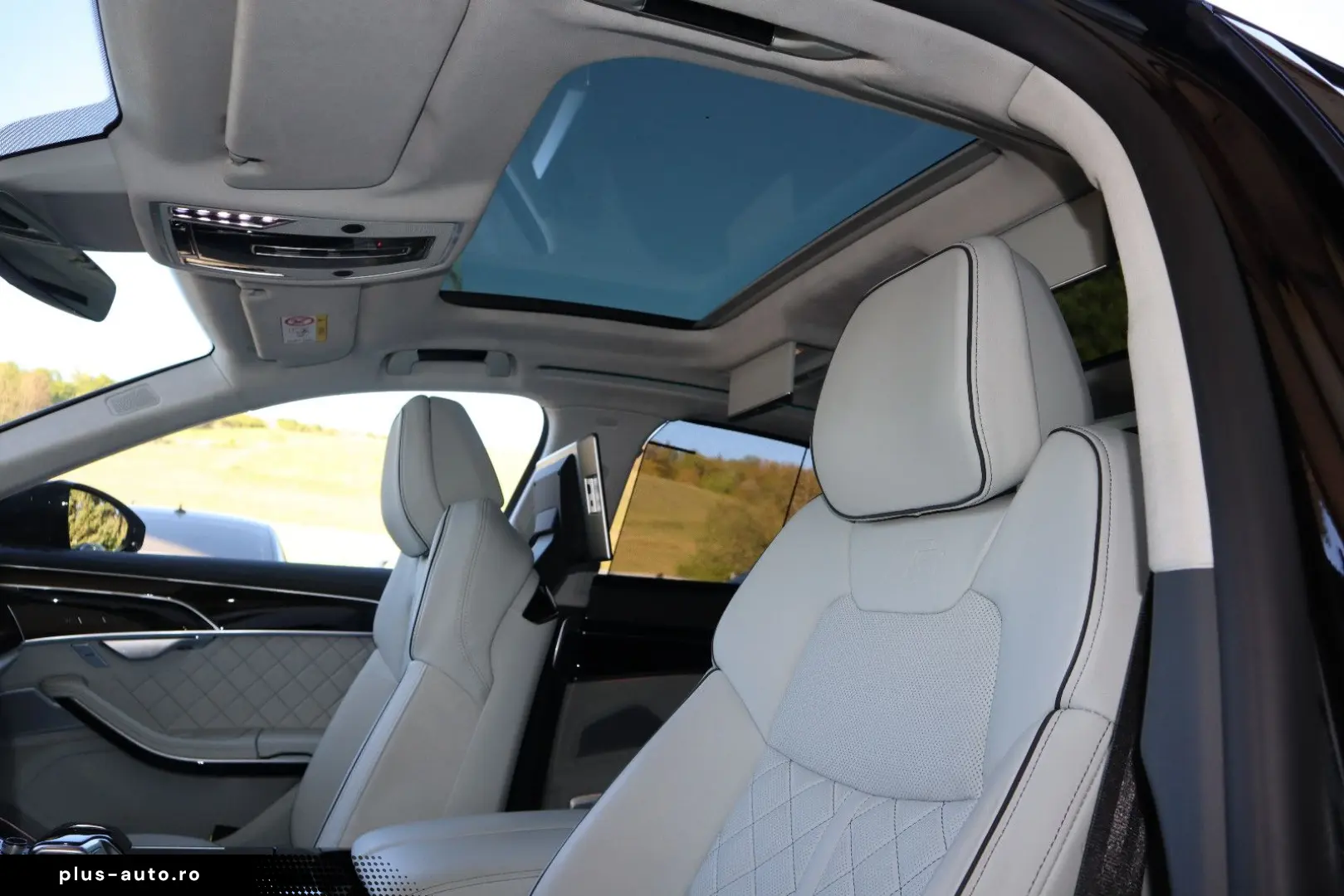 AUDI A8L 60 TFSIe lang FULL-EXCLUSIVE   UPE 190.975 -