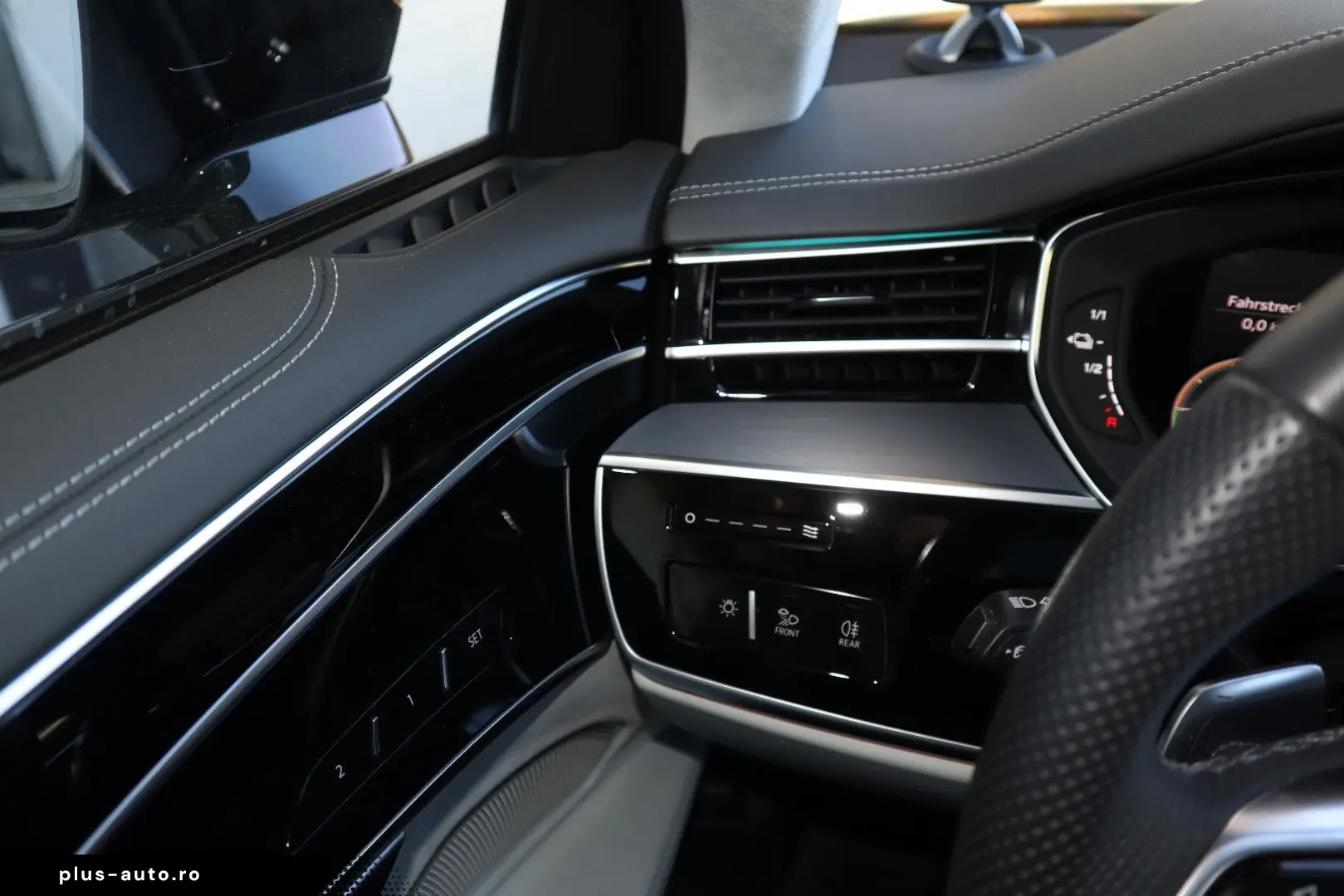 AUDI A8L 60 TFSIe lang FULL-EXCLUSIVE   UPE 190.975 -