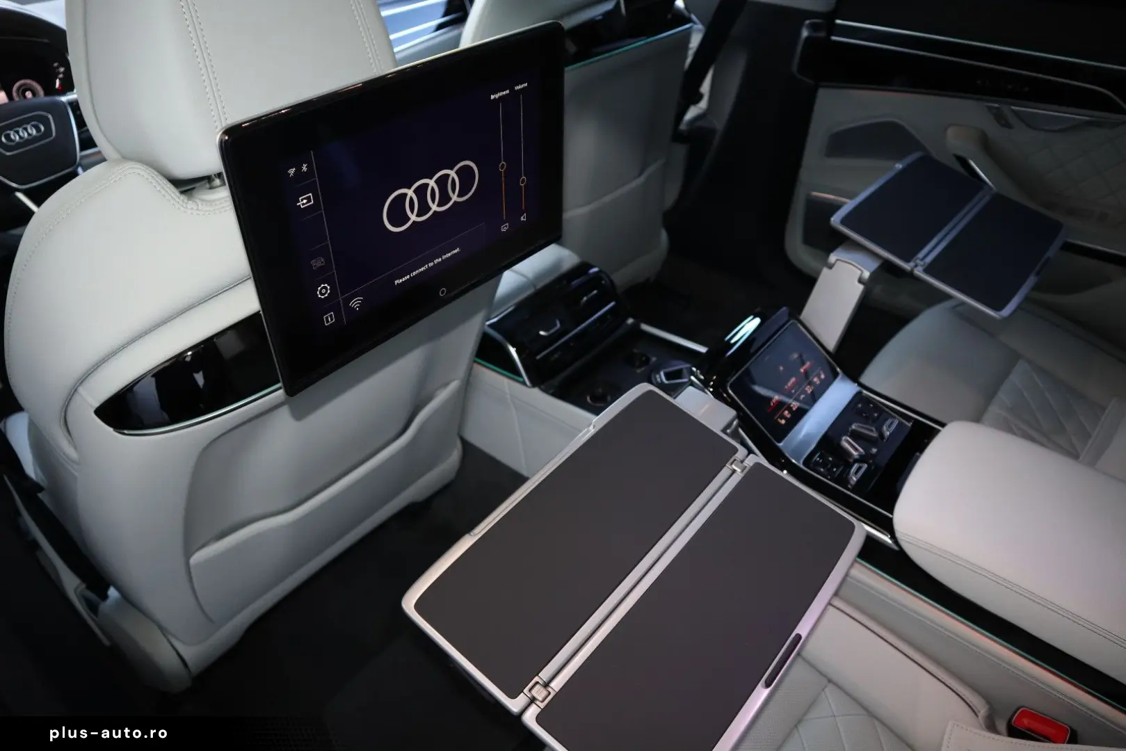 AUDI A8L 60 TFSIe lang FULL-EXCLUSIVE   UPE 190.975 -