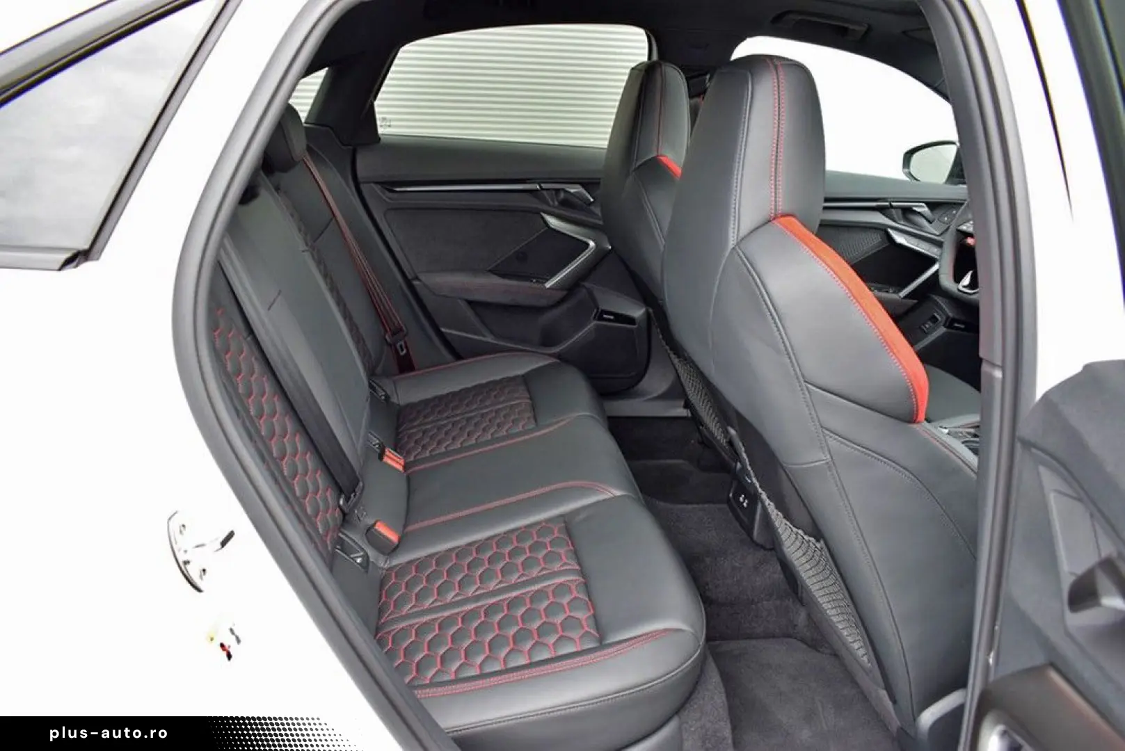 AUDI RS 3 Limo qu S-tr.  Matrix Pano SONOS Navi RüKam