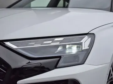 AUDI RS 3 Limo qu S-tr.  Matrix Pano SONOS Navi RüKam