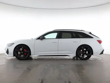 AUDI RS6 Avant TFSI quattro performance AHK   PANO