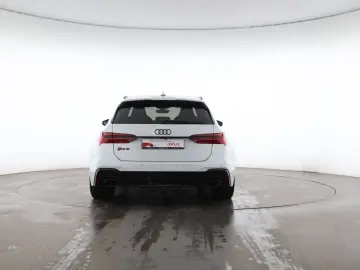AUDI RS6 Avant TFSI quattro performance AHK   PANO